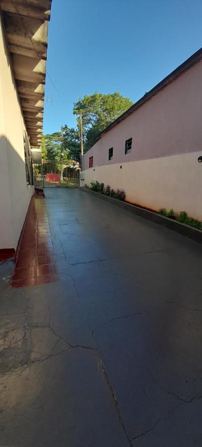 פוז דו איגואסו Studio Proximo Ao Centro E Corredor Turistico מראה חיצוני תמונה
